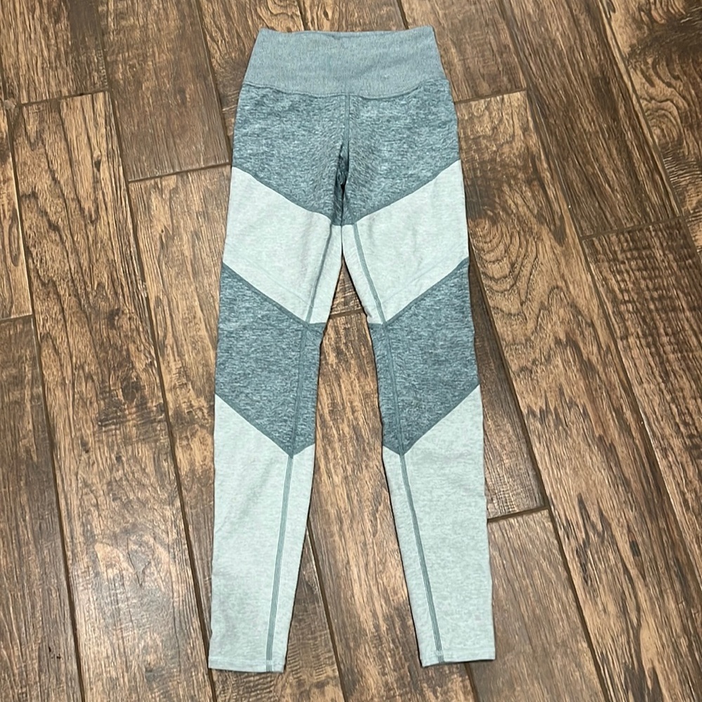 Alo high waist Sheila sea grass Alosoft leggings